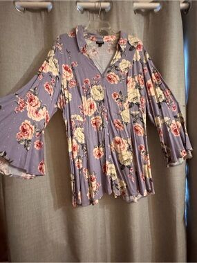 torrid Lavender Floral Button-Front Bell Sleeve Top